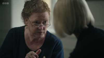 So that makes it useful
when I want to compare images. - Killing Sherlock: Lucy Worsley on the Case of Conan Doyle