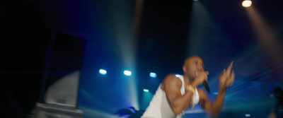 So many battlefield scars
while driven in plush cars. - All Eyez on Me