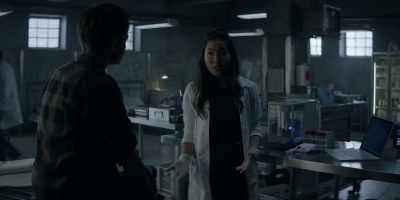 So, maybe these
perceived flu-like symptoms - Batwoman
