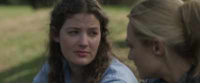 So your mom has never told you
about how... - Ellie and Abbie (and Ellie's Dead Aunt)