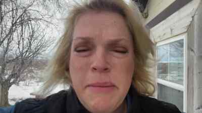 So, my mom
passed away last night, um... - Sister Wives