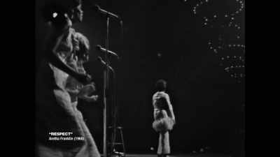 ♪ So is my money - Women Who Rock