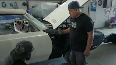 So we need to close
the fender this way - Shorty's Dream Shop