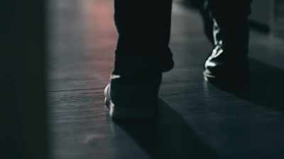  So now she's sort of advancing
 toward me. - Phrogging: Hider in My House