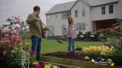 - So now we're gonna take
that, that plant right there, - You're Bacon Me Crazy