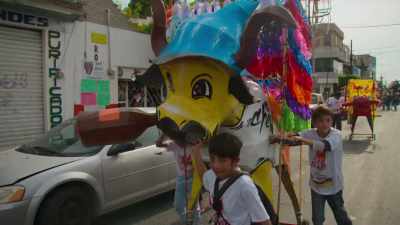 So you offer to San Juan de Dios the bull, - Sue Perkins: Perfectly Legal
