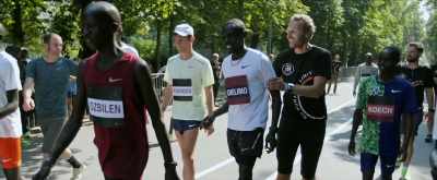 So on this circuit, we have
a 4.3 kilometer section here - Kipchoge: The Last Milestone