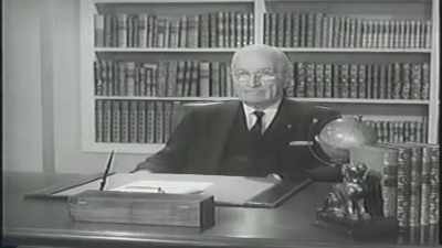 - So Oppenheimer blew
it with Harry Truman - Oppenheimer: The Real Story