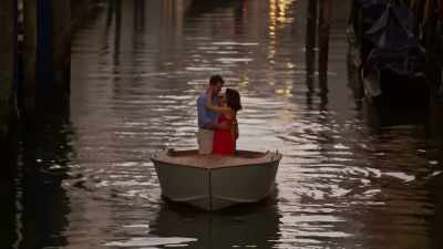 So please stay with me. - A Very Venice Romance