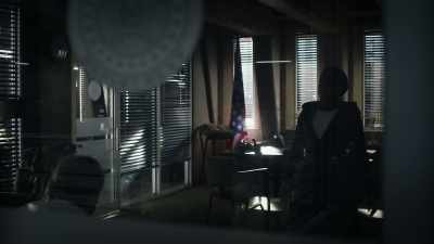 So, put him in the pod? - Watchmen