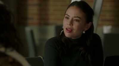 So she puts herself out there - Pretty Little Liars: The Perfectionists