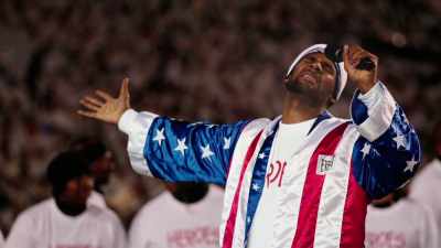 So for R. Kelly to be there, - Surviving R. Kelly