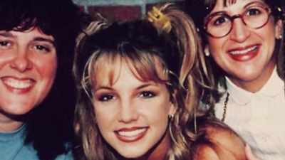 So it really was a phenomenon. - Framing Britney Spears
