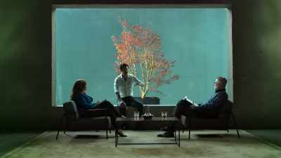 So he really creates the environment - Inside the Mind of a Con Artist