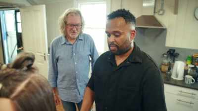 So, Ruby said
she wanted 4 inches off, - James May and the Dull Men