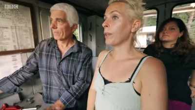 So... - Last Woman on Earth with Sara Pascoe