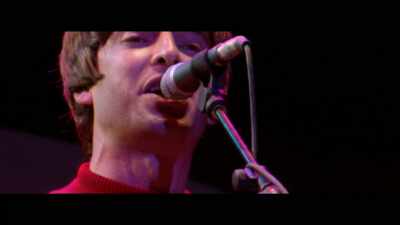 ♪ So Sally can wait - Oasis: Knebworth 1996