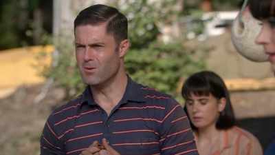 - So it seems fair that it be me.
- What? - Ms Fisher's Modern Murder Mysteries