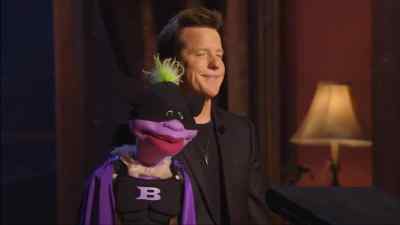So it seems to me like I'm standing next - Jeff Dunham: Minding the Monsters
