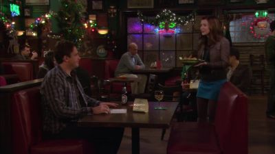 So, someone sent back these chicken wings, - How I Met Your Mother
