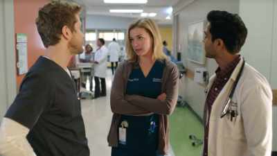 So if she needs
an extra day or two to unwind, - The Resident
