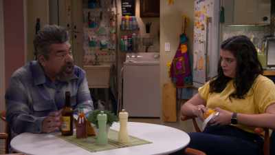 So you shouldn't trust
Stevie's daughter - Lopez vs Lopez