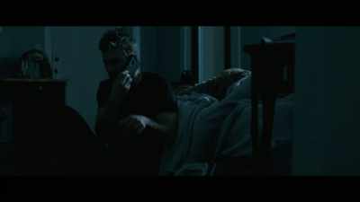 So, she slashed her own wrist
to get away from you. - Bag of Lies