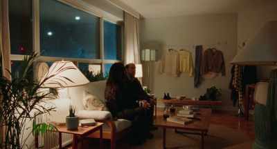 - So...
- So... This is insane. - Dream Scenario