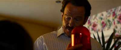 So, when someone calls Daddy's work line,
it flashes instead of rings. - The Infiltrator