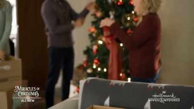 So, someone's waiting for you
at this tree lighting? - Time for Them to Come Home for Christmas