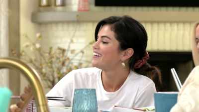 So as soon as you guys are done with your ramen, - Selena + Chef