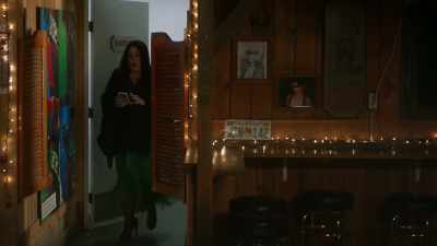 So sorry to just
run in here like that. - A Country Christmas Harmony