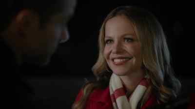 So stars like to
be together, then. - Trivia at St. Nick's