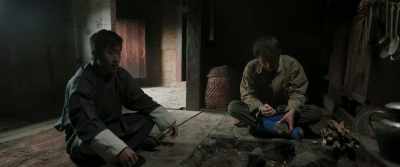 So you take them like this, - Lunana: A Yak in the Classroom