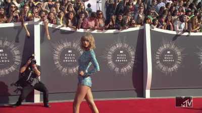 So Taylor Swift's real push
to position herself - Taylor Swift vs Scooter Braun: Bad Blood