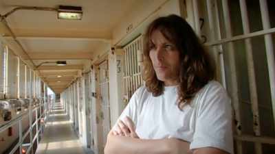 - So tell me a little bit
about how you ended up here. - Louis Theroux: Life on the Edge