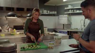 So, tell me about your chef.
Is she nice? - My Life Is Murder