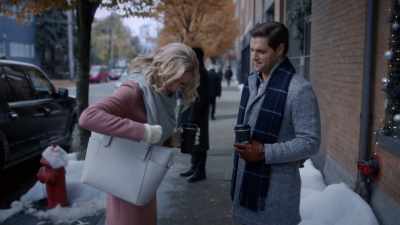 So thank you for rescuing
my phone, - Royal New Year's Eve