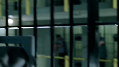 So, that body, what if it's him? - Prison Break