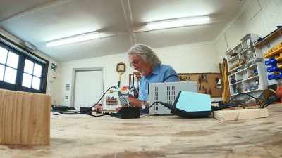 So that's just on there
to fatten it up a bit - James May and the Dull Men
