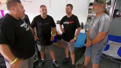 So that's not fair for him
to go here - Street Outlaws No Prep Kings Team Attack