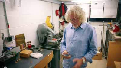 So that's seven...
That's... Can that be right? - James May and the Dull Men