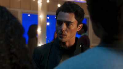 - So that's why you went to see him.
- Yeah. - American Pie Presents: Girls' Rules