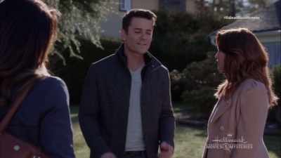 So the attorney who
represented Craig Walker - A Bundle of Trouble: An Aurora Teagarden Mystery