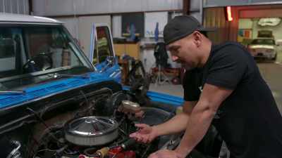 So the carburetor starts
suffering for gas - Shorty's Dream Shop