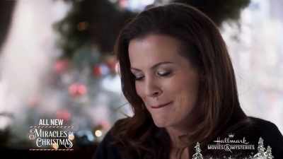 So the Christmas thing
that you invited me to tonight, - Holiday for Heroes