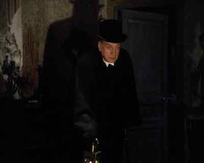 So the doors leading
from here to the hallway, - The Murders in the Rue Morgue