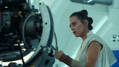 So, the force connection,
which becomes the fight in his quarters, - The Skywalker Legacy