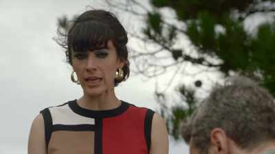 So the next morning,
you convinced Dimitri - Ms Fisher's Modern Murder Mysteries