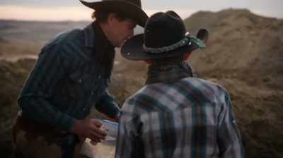 SO THE ONLY THING I CAN DO
IS KEEP LOOKING. - Dino Hunters
